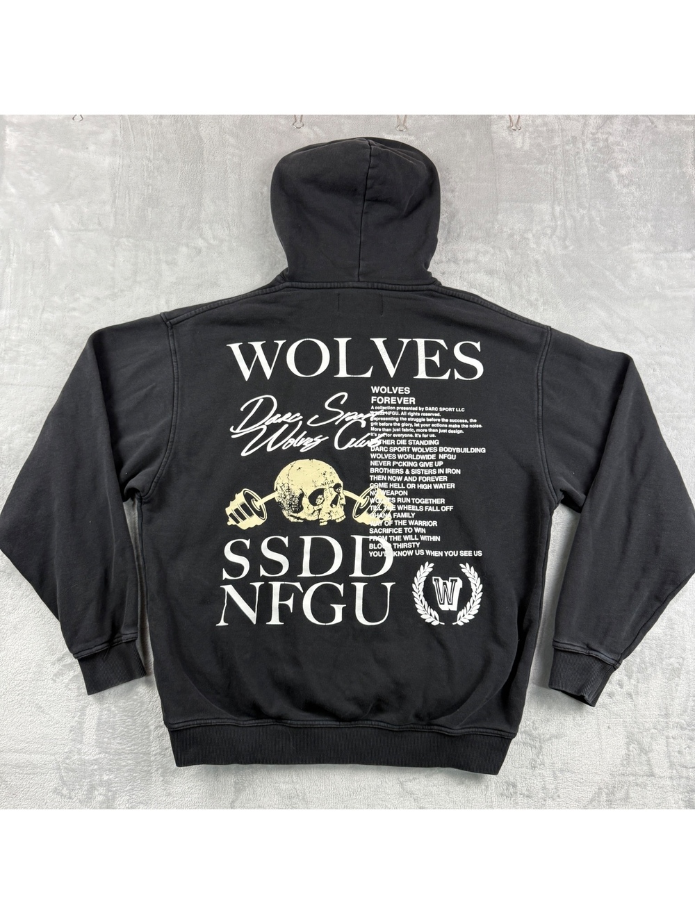 Darc Sport Wolves Club Forever Men’s L Limited 84/1000 Black Graphic Hoodie Gym